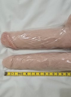 Sex toys for sale-pussy, strapon, cage - dominatrix in Doha Photo 6 of 19