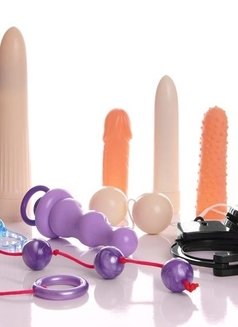 Sex Toys Sales in UAE - adult performer in Dubai Photo 24 of 30