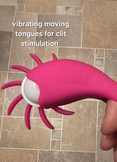 Sex toys- strapon, cage, pussy - adult performer in Doha Photo 16 of 27