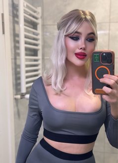 هيفاء عربية Sex Videos CamShow VVIP - Transsexual escort in Jeddah Photo 26 of 30