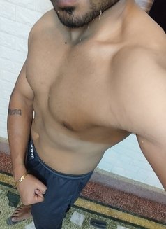 Sex With Jhonny - Male escort in Kolkata Photo 11 of 13