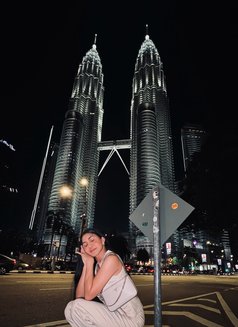 SEXBOMB LALA - Transsexual escort in Kuala Lumpur Photo 29 of 30