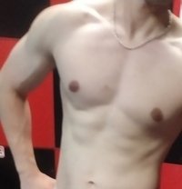 Sexbomb - Acompañantes masculino in İstanbul