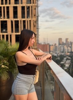 Young Asheley - escort in Manila Photo 3 of 6