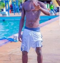 Sexe - Male companion in Abidjan