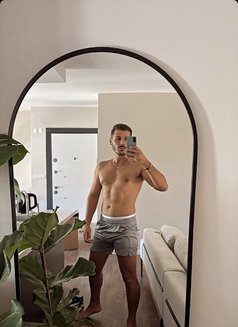 Seximan - Male escort in Cologne Photo 7 of 7