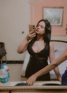 Sexinikki - Transsexual escort in Jaipur Photo 19 of 21