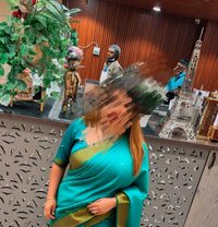 Sexo Chubby Girl - puta in New Delhi Photo 1 of 2