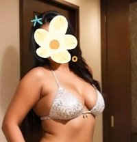 Sexxy Aishwarya 23yrs - puta in Mumbai
