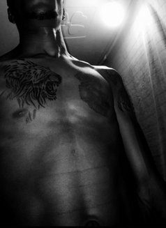 Sexxy Kipp - Acompañantes masculino in Eldoret Photo 2 of 2