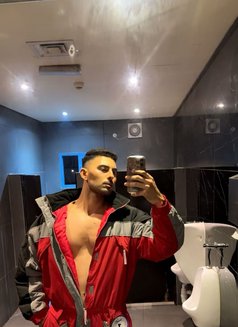 Sexxy Lido 🥵 - Male escort in Kuala Lumpur Photo 6 of 9