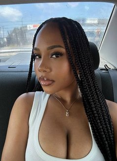 Sexy African Hot Girl Ciara - escort in Ahmedabad Photo 1 of 5