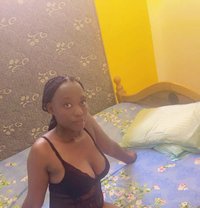 Sexy African Hot Girl Vicky - escort in Chennai