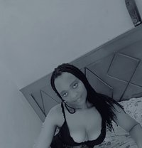 Sexy African Hot Girl Vicky - escort in Chennai