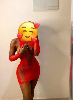Sexy and Beautiful Girl Vivi - escort in Pune Photo 3 of 3