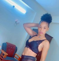 Sexy and Young Classy African Azlina - puta in Hyderabad Photo 1 of 7