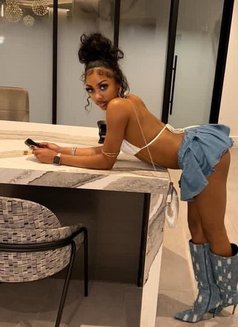 Sexy and Young Classy African Clara - escort in Gurgaon Photo 2 of 2