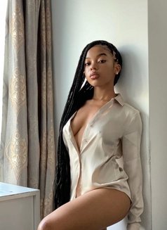 Sexy and Young Classy African Lilly - escort in Bangalore Photo 2 of 7