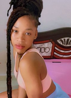 Sexy and Young Classy African Saphiara - escort in Hyderabad Photo 7 of 7