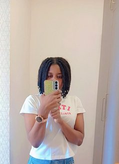 Sexy and Young Classy African Shallom - escort in Bangalore Photo 6 of 6
