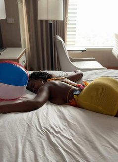 Sexy and Young Classy Girl Faith - puta in Ahmedabad Photo 6 of 6