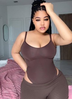 Sexy and Young Classy Girl Lilly - escort in Gurgaon Photo 1 of 6