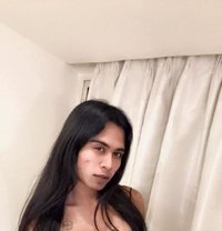 Sexy Anisha - Acompañantes transexual in Bangalore Photo 1 of 4