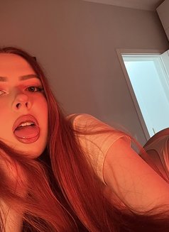 Sexy Anna - Transsexual adult performer in Dubai Photo 9 of 11