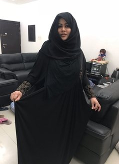 Sexy Armeena - escort in Al Manama Photo 6 of 7