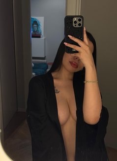 Sexy Aura - escort in Amman Photo 1 of 13