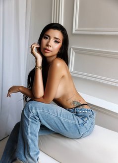 Sexy Aura - escort in Amman Photo 12 of 13