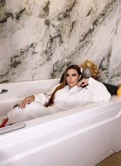Weronika thai - Acompañantes transexual in Abu Dhabi Photo 7 of 8