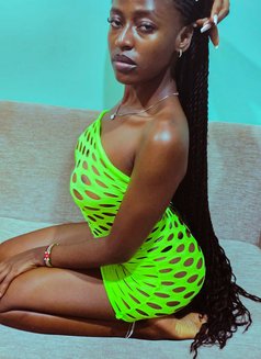 Sexy Black Doll - puta in Ko Samui Photo 7 of 7