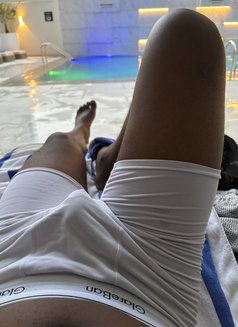 Sexy BlackTop - Male escort in Dubai Photo 6 of 6