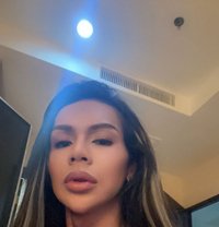 sexy body labyboy both in Bkk - Transsexual escort in Bangkok