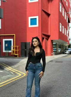 Sexy, Bold & Curvaceous - escort in Makati City Photo 6 of 16