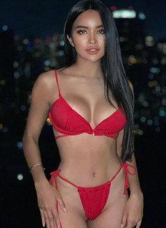 Sexy Chloe - puta in Hong Kong Photo 4 of 8