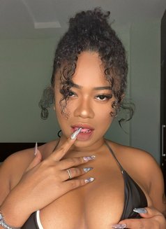Sexy chocolate Biannca - puta in Hong Kong Photo 13 of 13