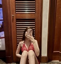 Sexy Christine - puta in Makati City