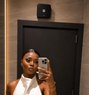 Sexy Cleo - escort in Abidjan Photo 1 of 3