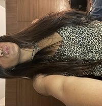 Sexy Crislee Is in the House - Acompañantes transexual in Manila