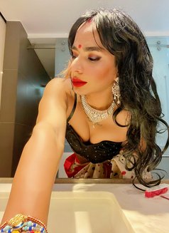Sexy Crossdresser Paid Bubble Butt Bot - Acompañantes masculino in Gurgaon Photo 3 of 9