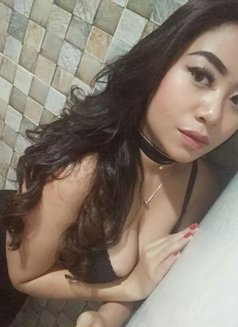 Sexy Curvy Rania - escort in Bali Photo 3 of 4