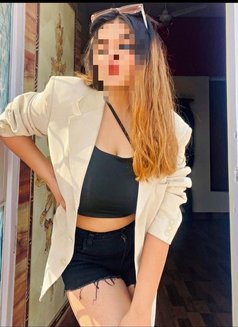 Sexy cutie For Real Meet - escort in Mumbai Photo 1 of 5