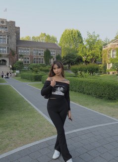 Sexy Delicious Shania - puta in Seoul Photo 28 of 29