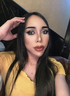 Sofiya - Transsexual escort in Jeddah Photo 6 of 7