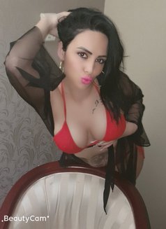 Sexy Dina - puta in Riyadh Photo 3 of 12