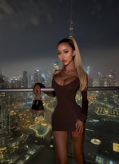 SEXY DOLL WITH HARD COCK - Acompañantes transexual in Dubai Photo 25 of 30