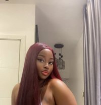 Sexy ebony black - puta in Singapore