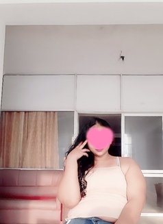 Sexy Figure Chubby Girl Reshma - puta in Colombo Photo 7 of 8